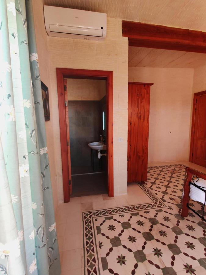 Rosehill Bed And Breakfast Xaghra Bagian luar foto