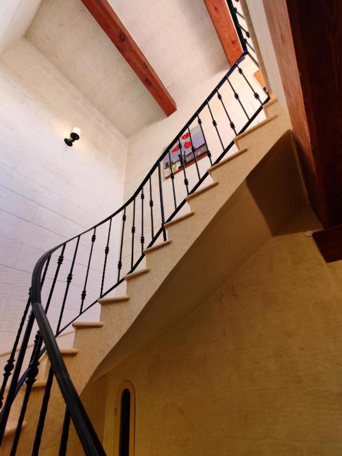 Rosehill Bed And Breakfast Xaghra Bagian luar foto